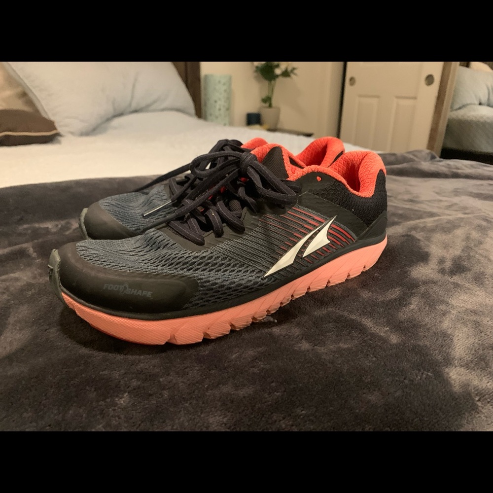 Altra Provision 4